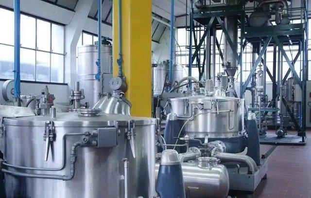 【涨价潮引爆化工！17只细分龙头集体暴走，全球/国内冠军全在这！】🔥化工涨价概