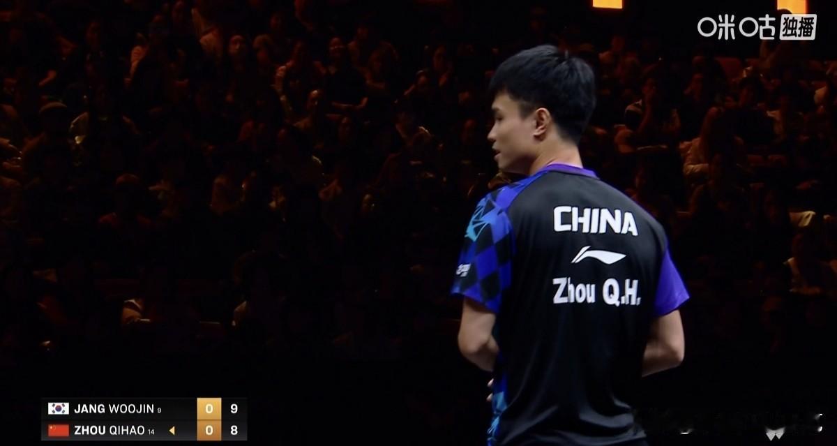 12：10，大战韩国一哥，周启豪大逆转拿下第一局！北京时间今晚，2