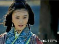 208年，曹操做主，将35岁的蔡文姬，许配给22岁的董祀。这事儿搁现在说，那