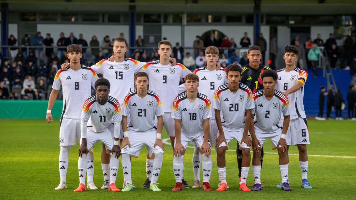 即将提拔进一线队或迎来出场机会？莱昂纳德·普雷斯科特：拜仁慕尼黑的新星门将是谁