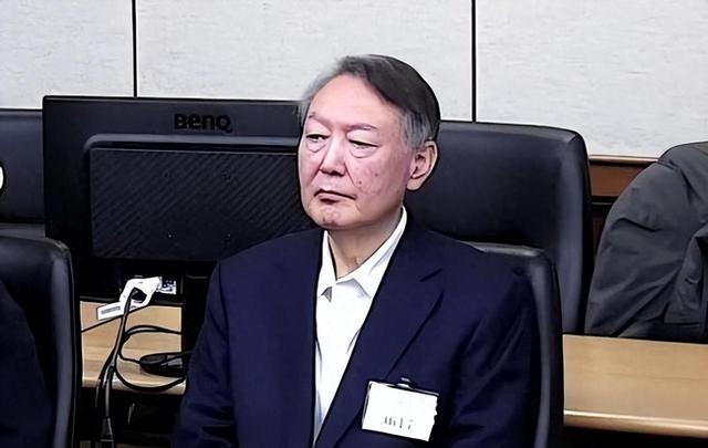 最近韩国政坛爆出了一个让全亚洲都目瞪口呆的惊天消息，你绝对无法想象。身陷囹圄的韩