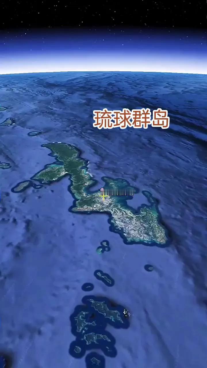 第二次世界大战后期，国民政府如果以民族利益为重，很多问题均解决好了，不要后人去折