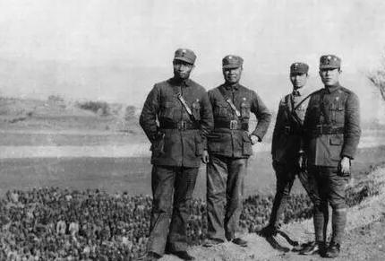 3万土匪，4大匪首，2500平方公里的莽莽深山。1951年，解放军14个团兵力围