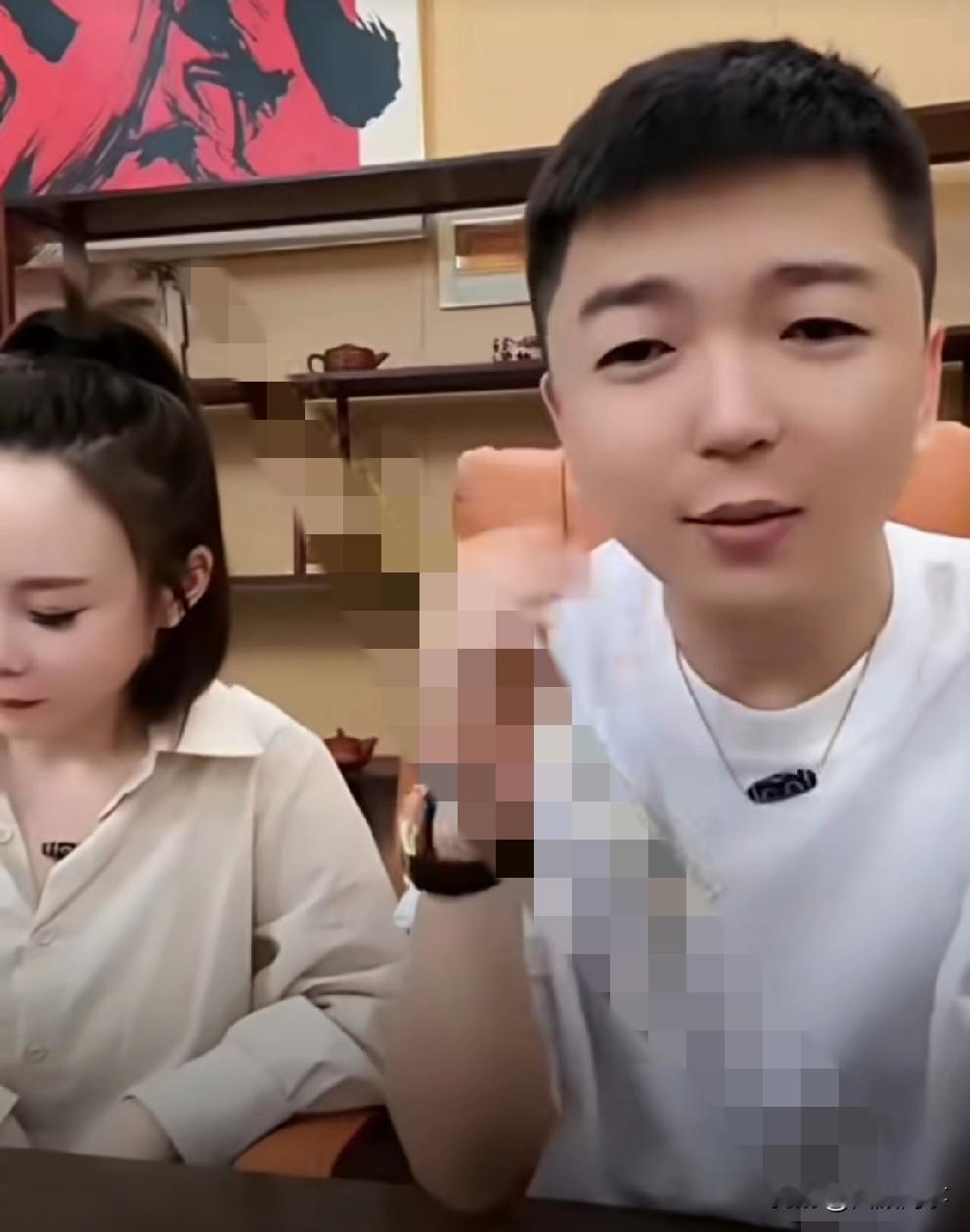 王某人向T佑借钱100万秒到账！另外王某人还真就到手一辆