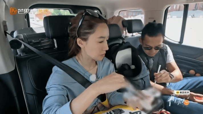 再见爱人吸管事件一根纸吸管竟成矛盾导火索！车崇健将用过的吸管放包旁，李施嬅一句