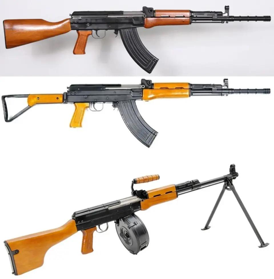 在部队，我打过手枪、冲锋枪、轻机枪，前前后后打了1000多发子弹。