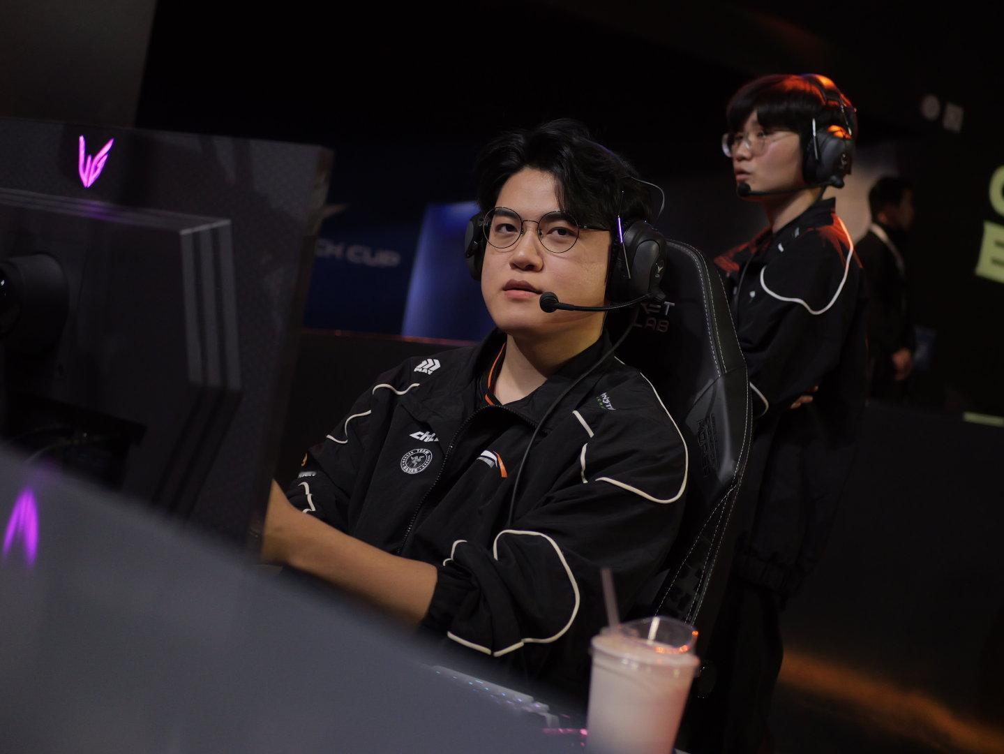 事实证明，Flag真的不能乱立！先前Gumayusi和Bin均在采访中