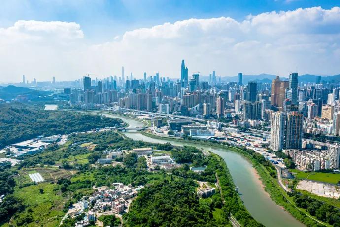 香港都主动拥抱深圳了，其他城市还在等什么呢？最近香港公布了第一个五年计划，明确