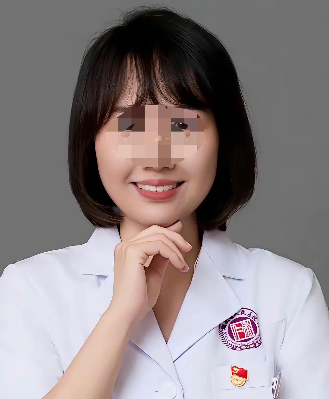 40岁，女博士，三甲医院副高，当这些标签叠加，多数人会选择安稳度日，她却毅然按下