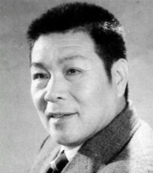 被荧幕铭记的硬汉绿叶：老艺术家张冲霄的光影一生张冲霄（1927年—2020