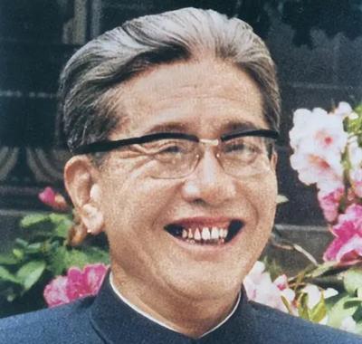 1970年5月，乔冠华为毛泽东起草“五二零”声明，只花了1个多小时。当时谁也