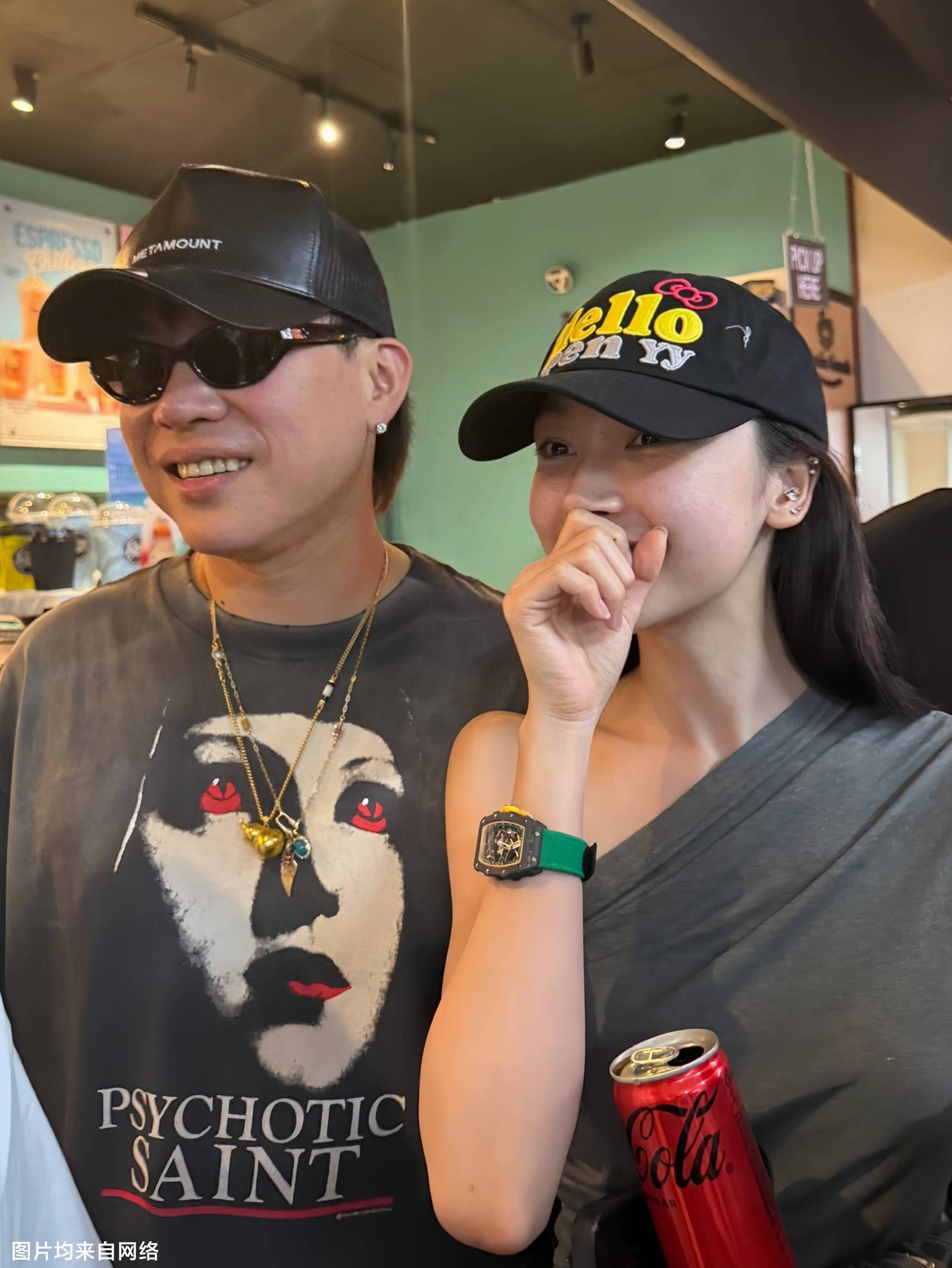 胡彦斌易梦玲同框！这身松弛感穿搭太好抄~