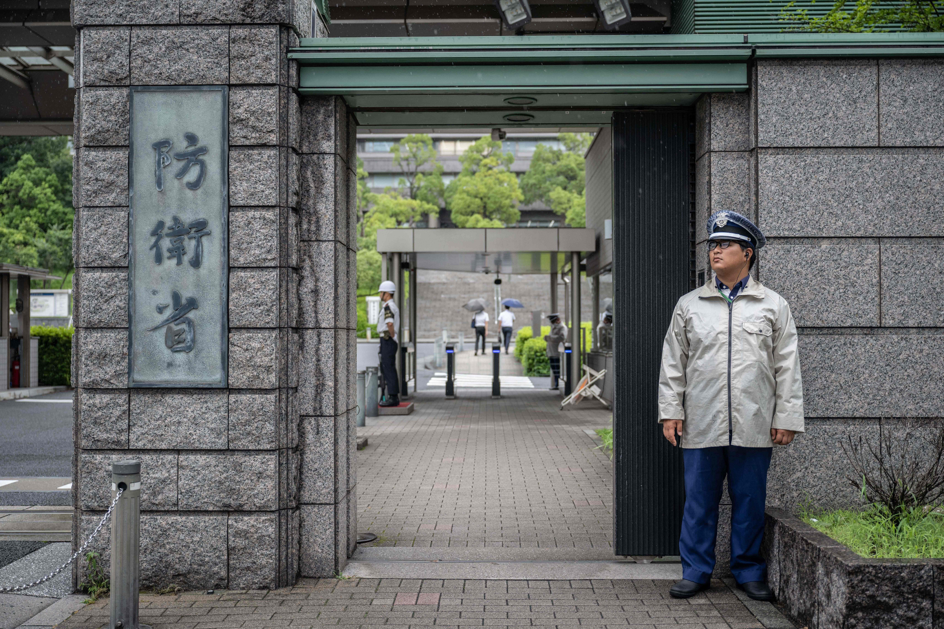 【#日本将首次国内演练远程导弹发射#】据日本《朝日新闻》5月14日报道，日本陆上