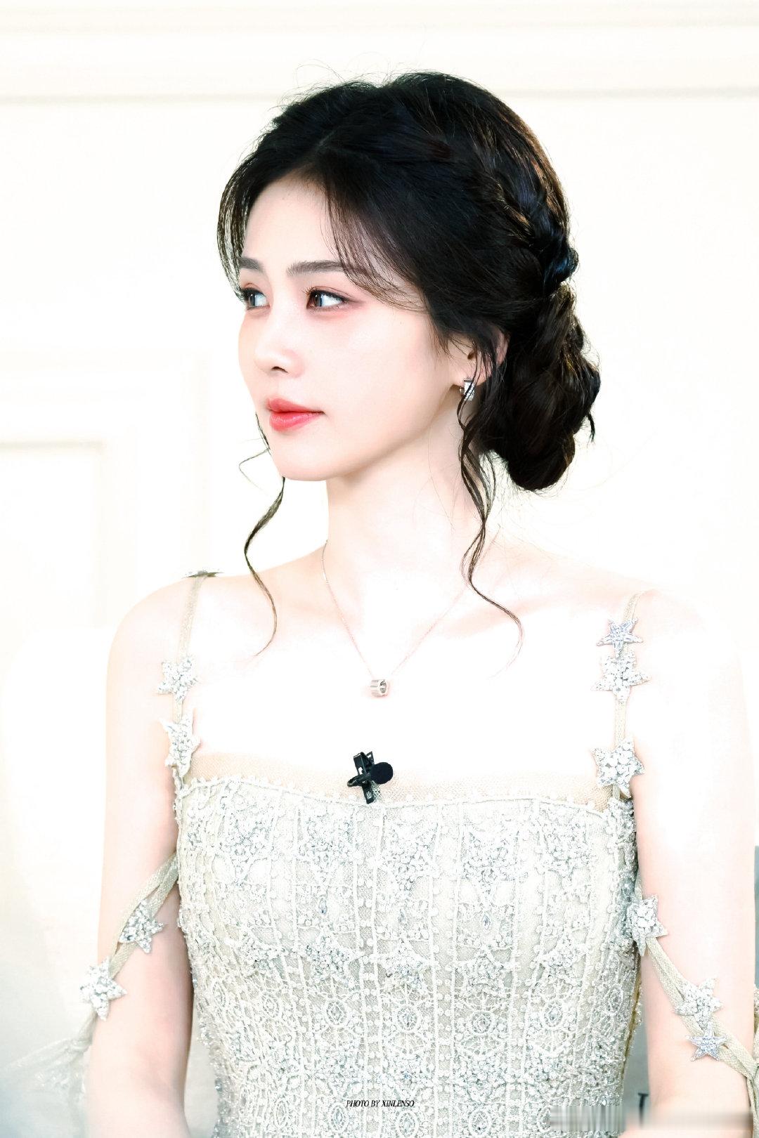 #白鹿##白鹿##白鹿超话#美美哒​