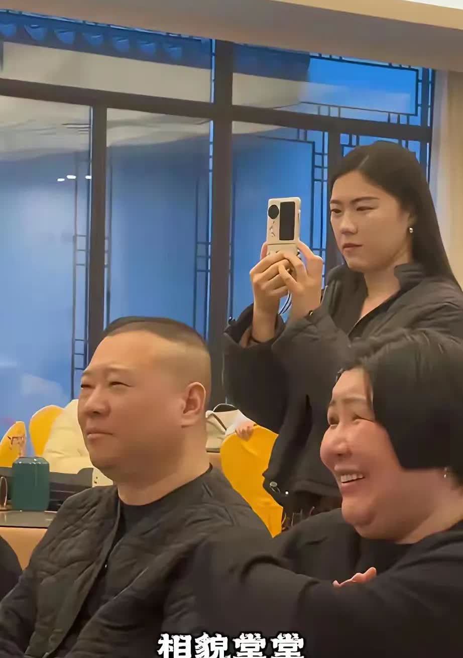 现在才知道郭德纲为什么成天领着德云社全球巡演了！原因很简单啊！