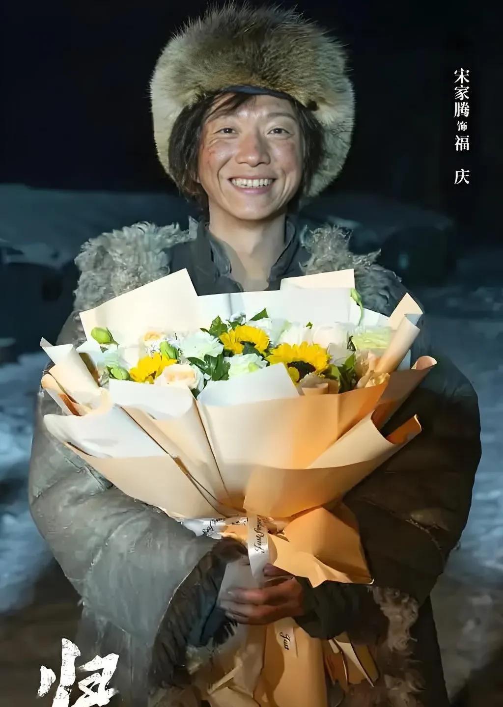 电视剧《归队》今晚开播，我发现了个特别有意思的点，那就是剧中饰演福庆的演员，