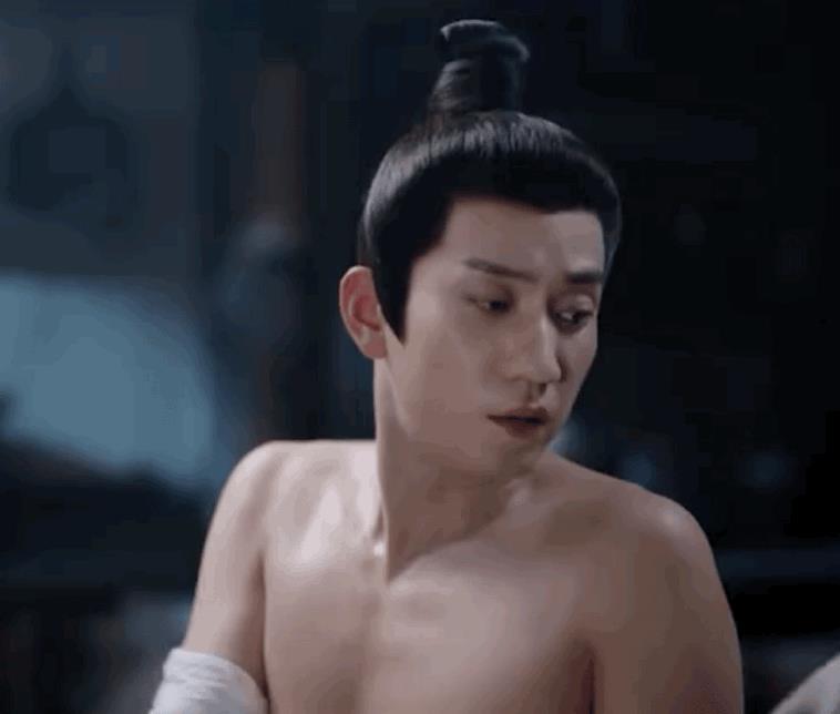 要被王子奇的“减肥餐”笑死了这哥减个肥都这么“偷工减料”，看起来是真没啥事业心