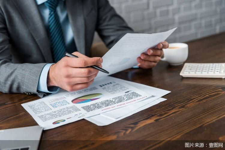 再现大比例反对票! 上市银行收购村镇银行频现股东角力