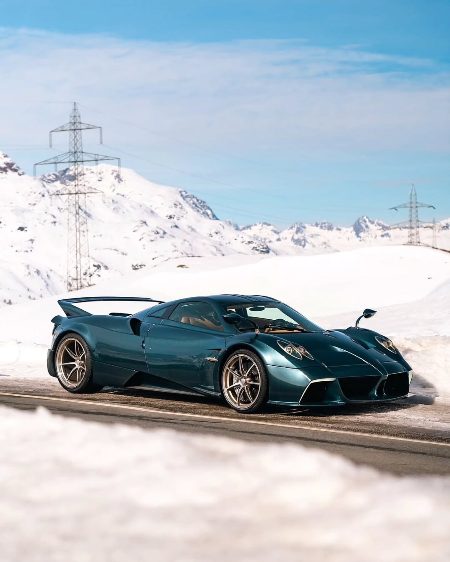 全球唯一的手动挡帕加尼Huayra，震撼来袭！🤯•帕加尼Huayra-