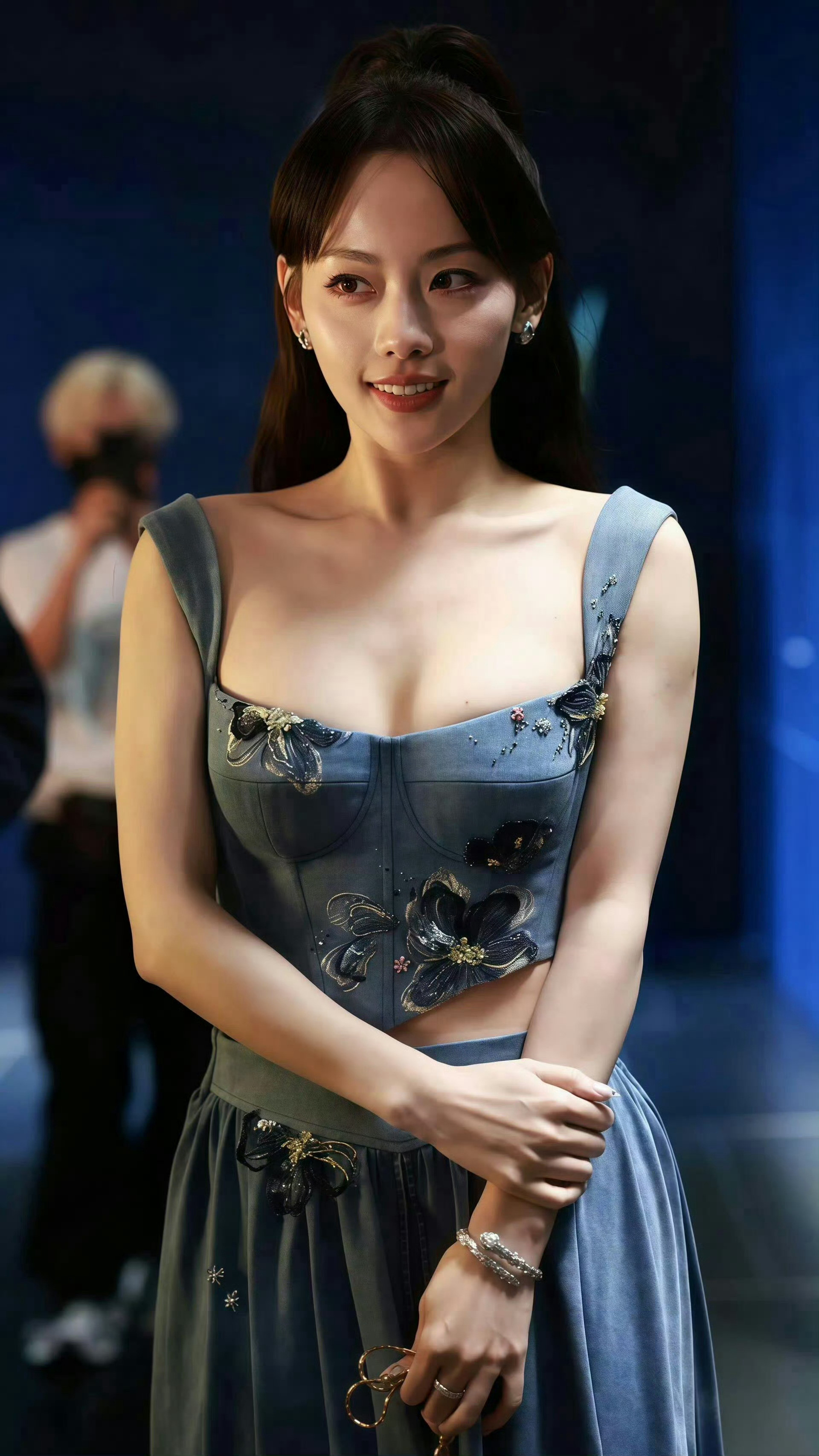 张嘉倪[比心][比心]终于回归了好开心​​​