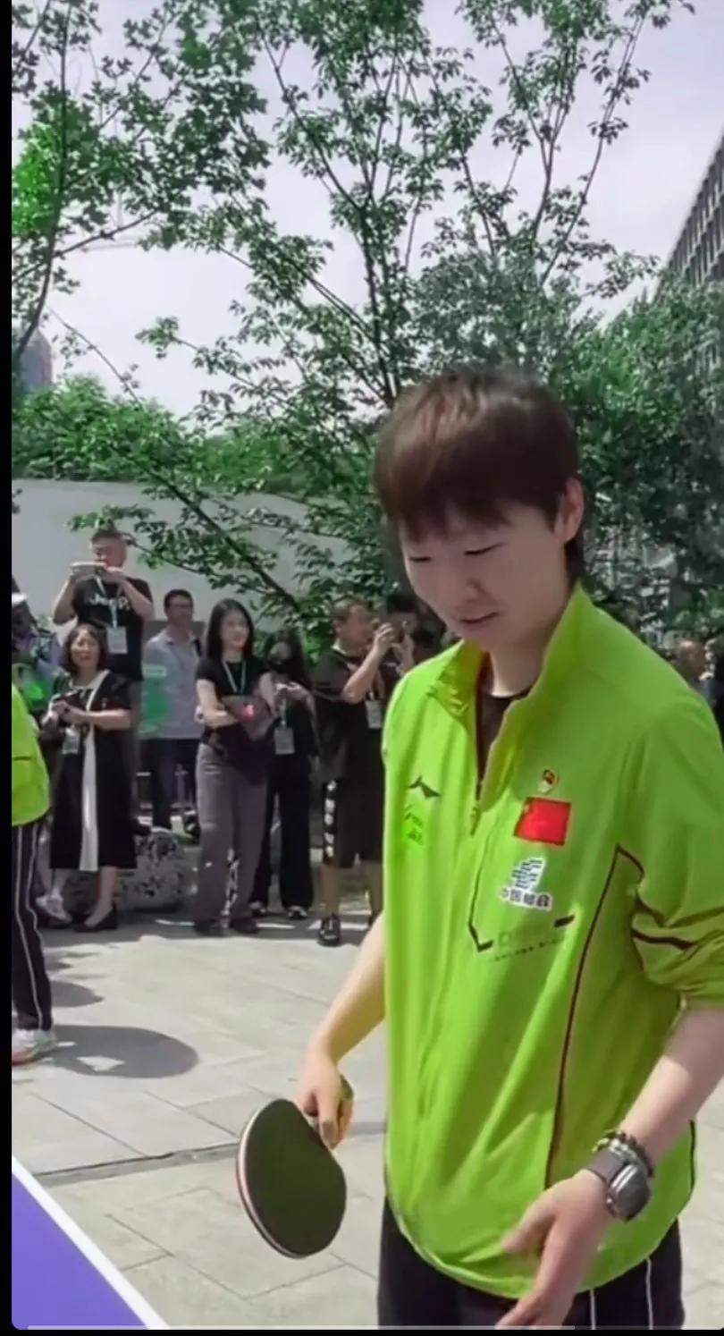 小鱼儿加油，只希望你健康涨球健康完赛[比心]圆满加油，愿你们一路生花，终将圆