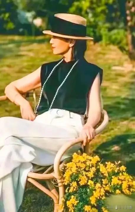 振聋发聩的一句话:“人不要太健康，太健康活不久，你也不要太优秀，太优秀你也走不