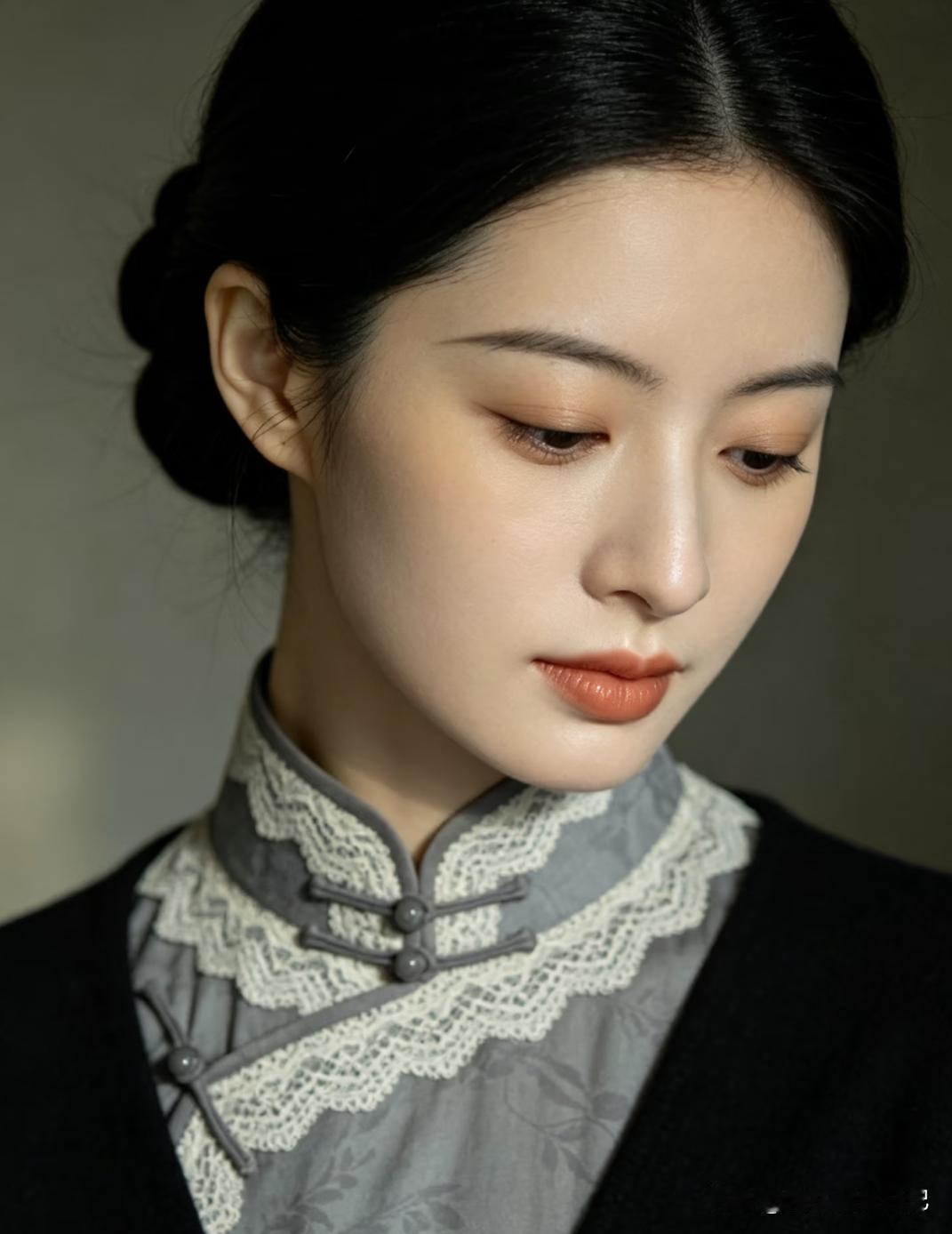 提醒女人！早期气血不足，身体会出现这3大异常一定要注意异常一：看眼和脸。