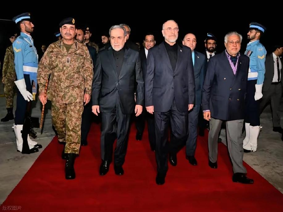 最新消息！伊朗做出让步！​4月20日卡塔尔半岛电视台重磅消息落地，伊朗终于做