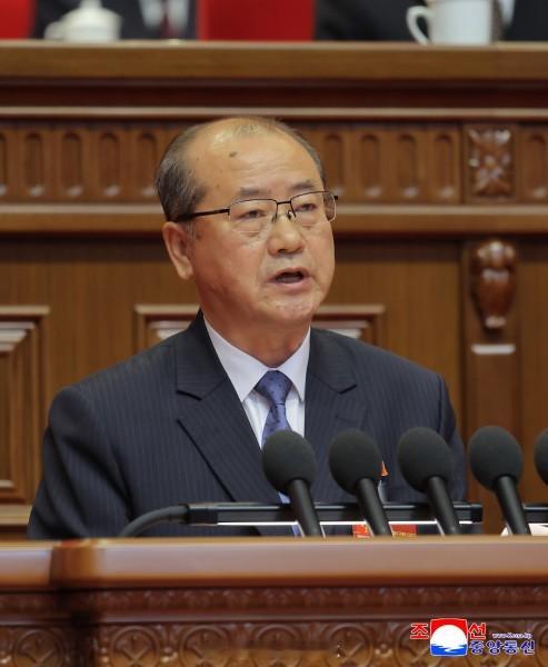 【李日焕：全体朝鲜人民衷心希望敬爱的金正恩同志领导我们国家】朝中社平壤２月２３日