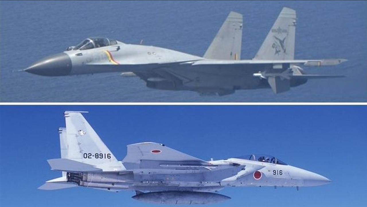 "枪顶额头"级的警告！日本挑衅辽宁舰，歼15战机开火控雷达，两次锁定F-15。