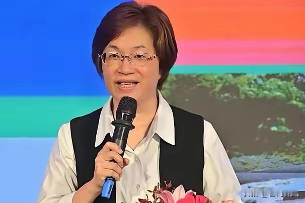 咱就说彰化这事儿，王惠美就是不见郑丽文！整得比东北冬天的冰溜子还扎心，郑丽文三趟