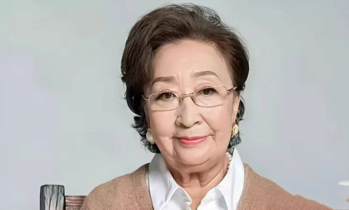 彭玉的身后财产，大概率会向小女儿赵珈琪倾斜——原因很简单，这位老戏骨暮年时光是在珠海度过的，全程由小