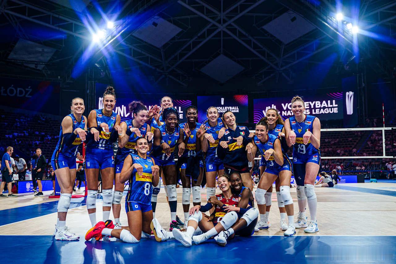 2025世界女排联赛⚡️25年进入女排VNL总决赛四强的球队及半决赛对阵，与