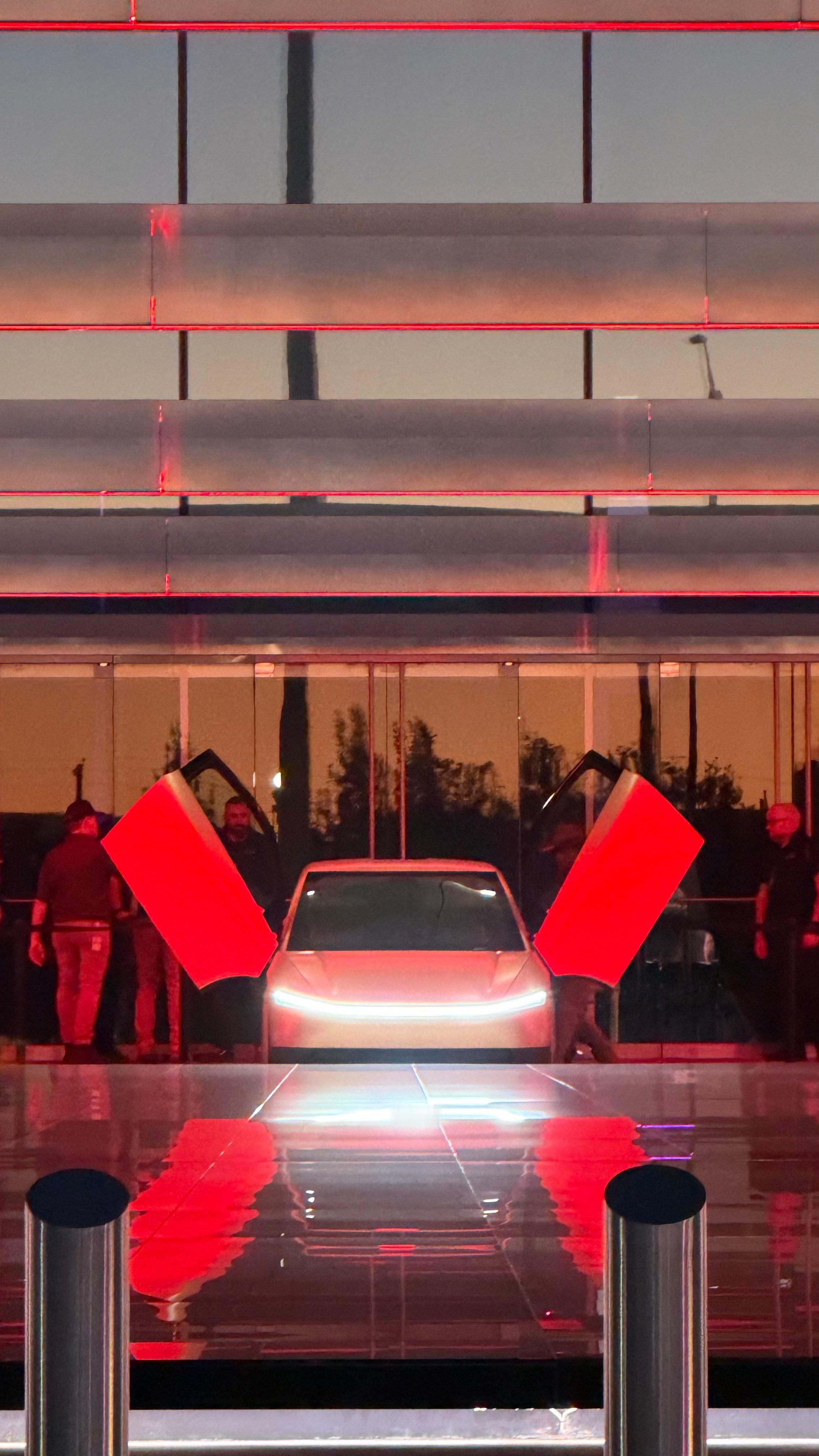 11月12日，特斯拉：FSD监督版即将扩展至韩国～