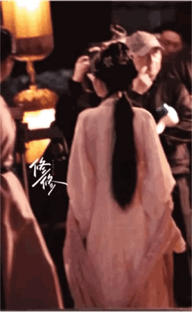 许凯是真的有苏感！！抱着女主转了个圈！！​​​