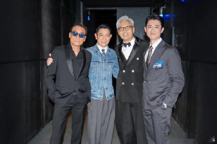 周润发刘德华梁家辉吴慷仁合照《寒战1994》香港首映礼前酒会，刘德华惊喜现身，