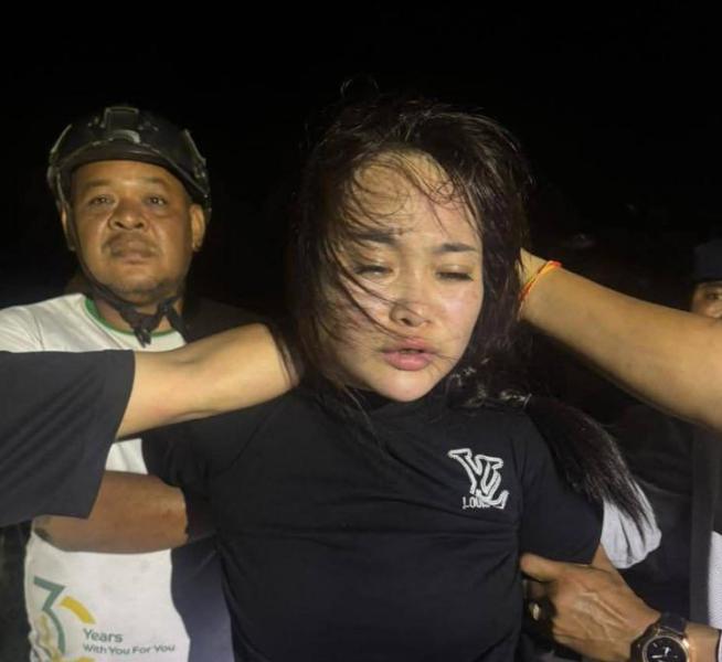 一夜间这名越南女子，火遍东南亚！因为这越南女子，开创了一项纪录，单枪匹马从柬