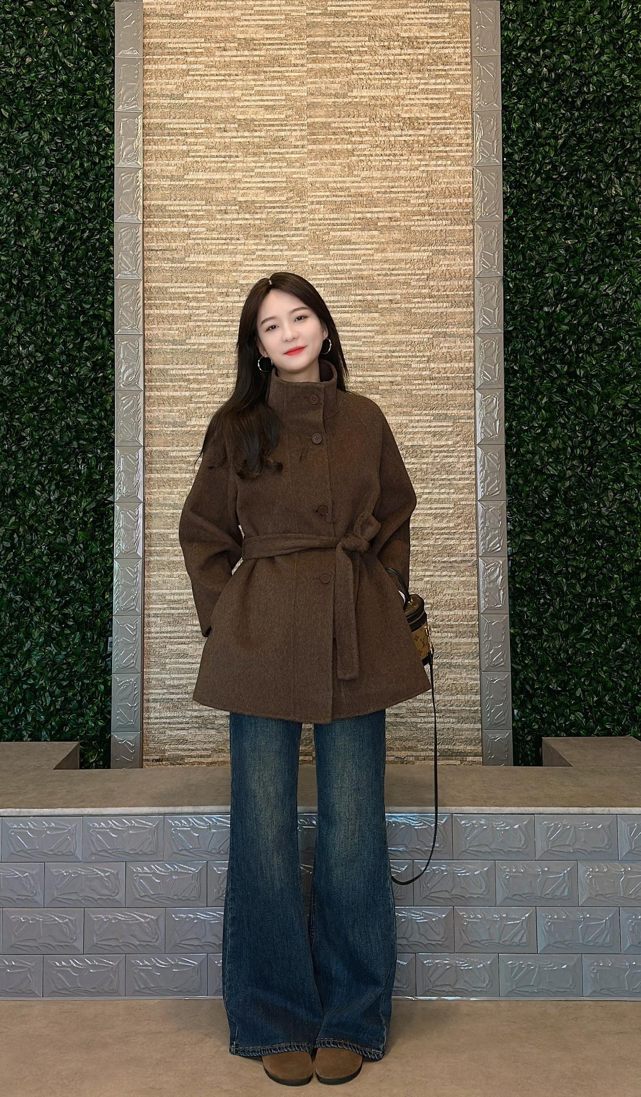 后来才知道，万卷书不好读，窝囊费不好赚，万里路也不好走!凡是尽力就好外套冬季穿