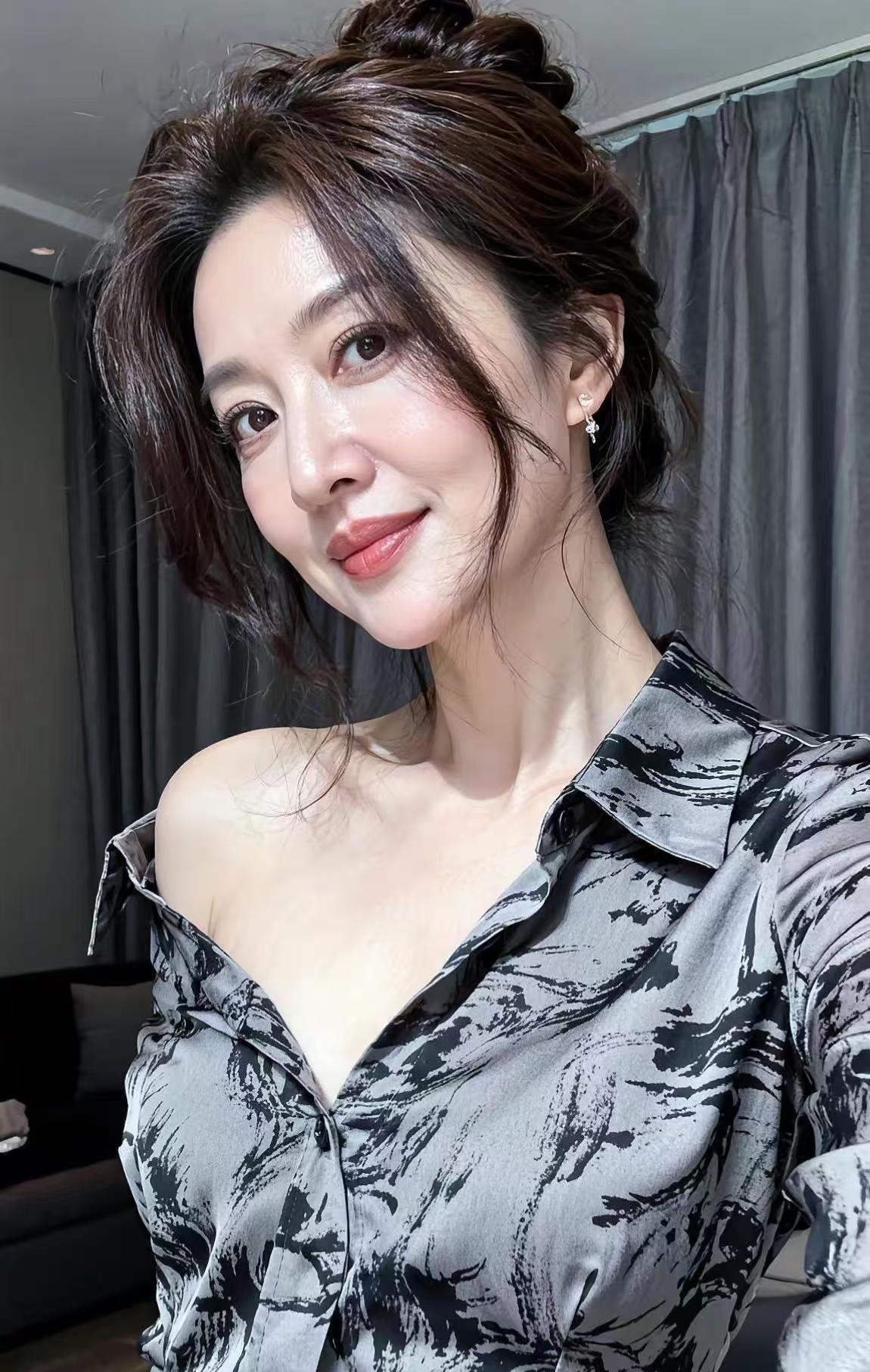 句子不长，却字字走心🍁🍂成长，是学会妥协🍂不怕慢，只怕站🍂坚持，