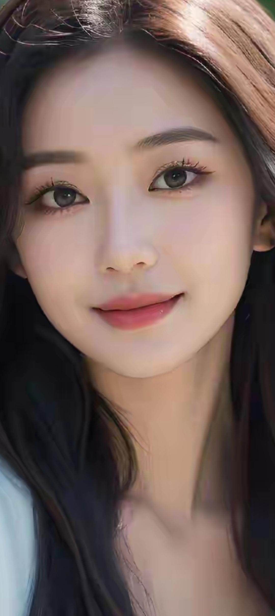 温柔甜美的微笑，散发着青春的气息😊