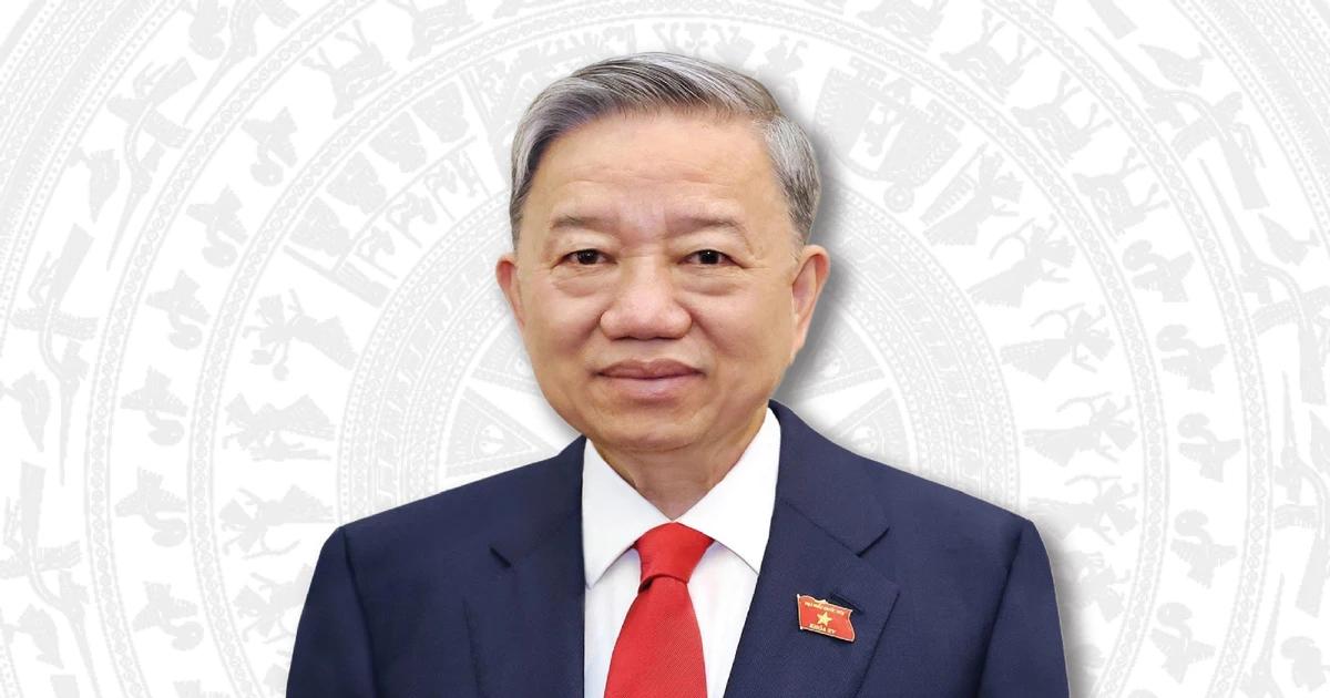 中方南海亮明强硬底线：越南非法占礁全部归还，人员全部撤出，后果自负9月