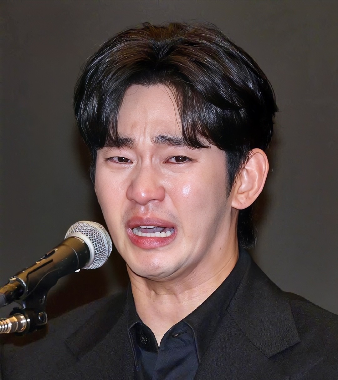 金秀贤真要吐血了！事业完了没想到自己家产也要被抄了与未成年金赛