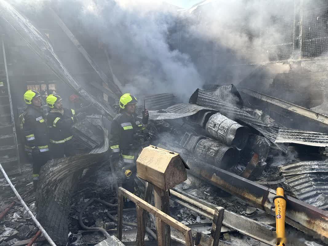 伊朗近日发生两起军机坠毁事故，造成包括3名飞行员在内的5人遇难2月19日，一架