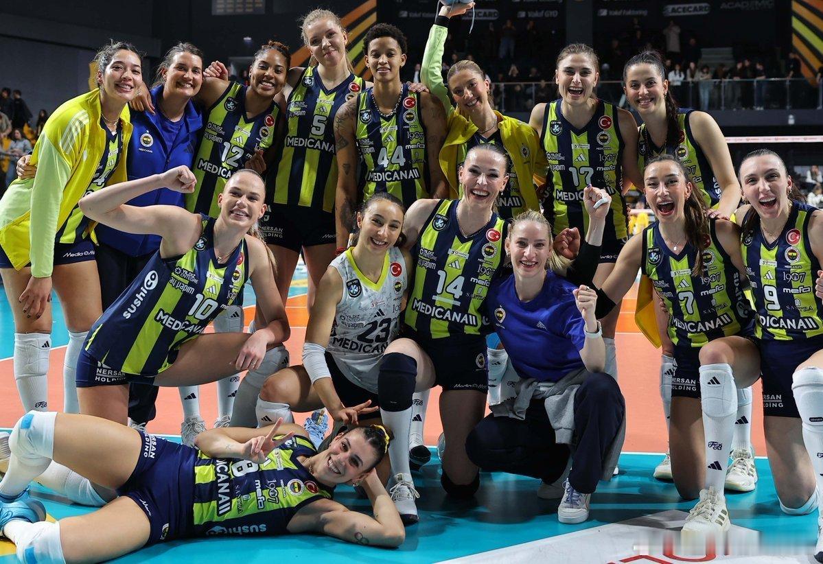 排球🔵费内巴切队下赛季将征战三项杯赛：🇪🇺欧洲冠军联赛🇹🇷土耳