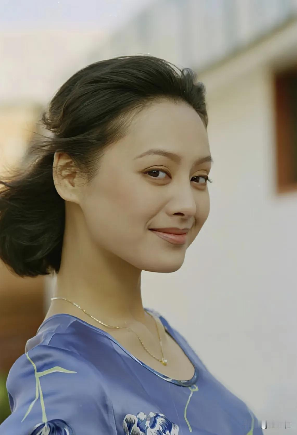 宁静虽然脾气不太好，但是作为一个演员，她确实是非常优秀的，不管是演技还是选剧本都