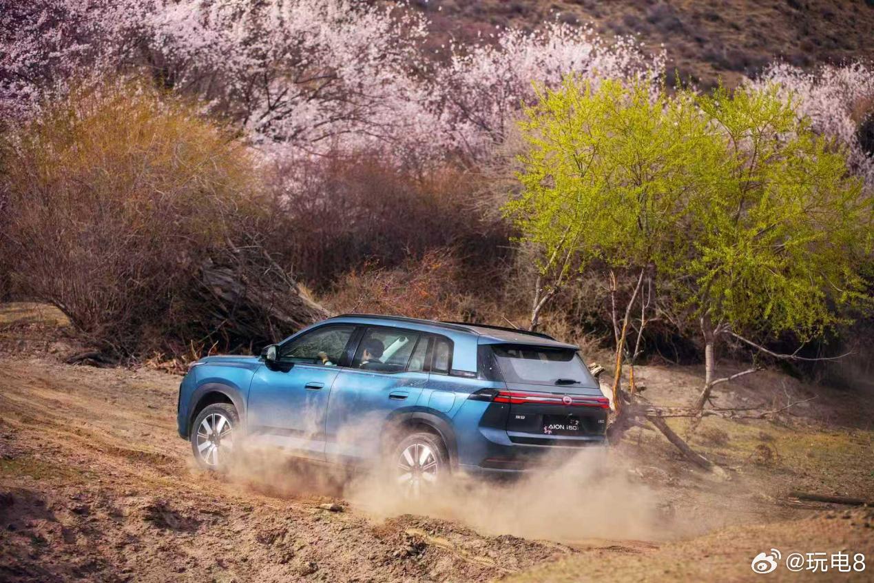 昊铂埃安公布了最近的市场成绩：3月终端销量38268辆，同比增长12.28%，环