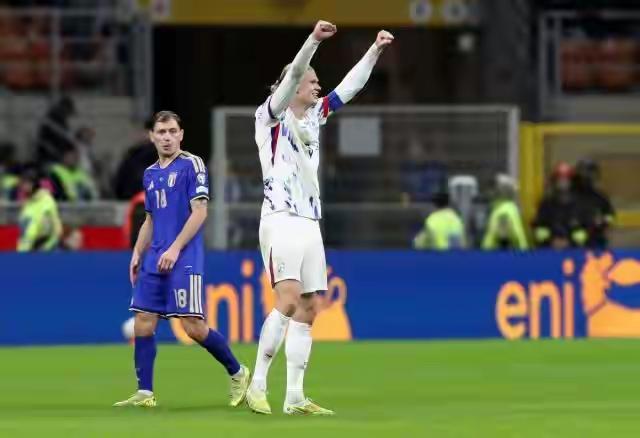 [吃瓜]差点忘了给挪威🇳🇴打cue[思考]客场4：1碾压意大利[汗]，