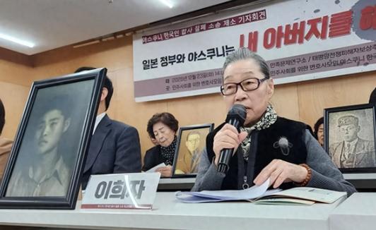 12月26日清晨，东京各大媒体同时爆出猛料：高市早苗当天将前往靖国神社参拜。记者