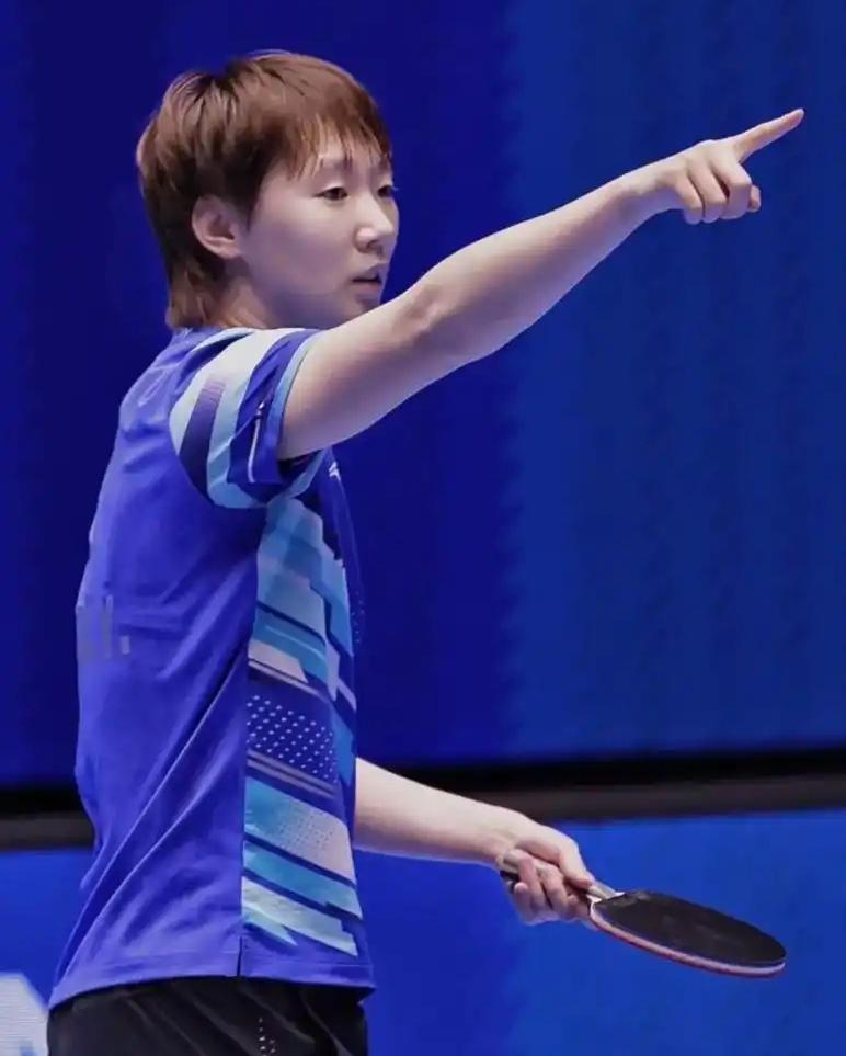 强强对决王曼昱昂首晋级势均力敌温特虽败犹荣WTT新加坡大满贯女单半决赛中