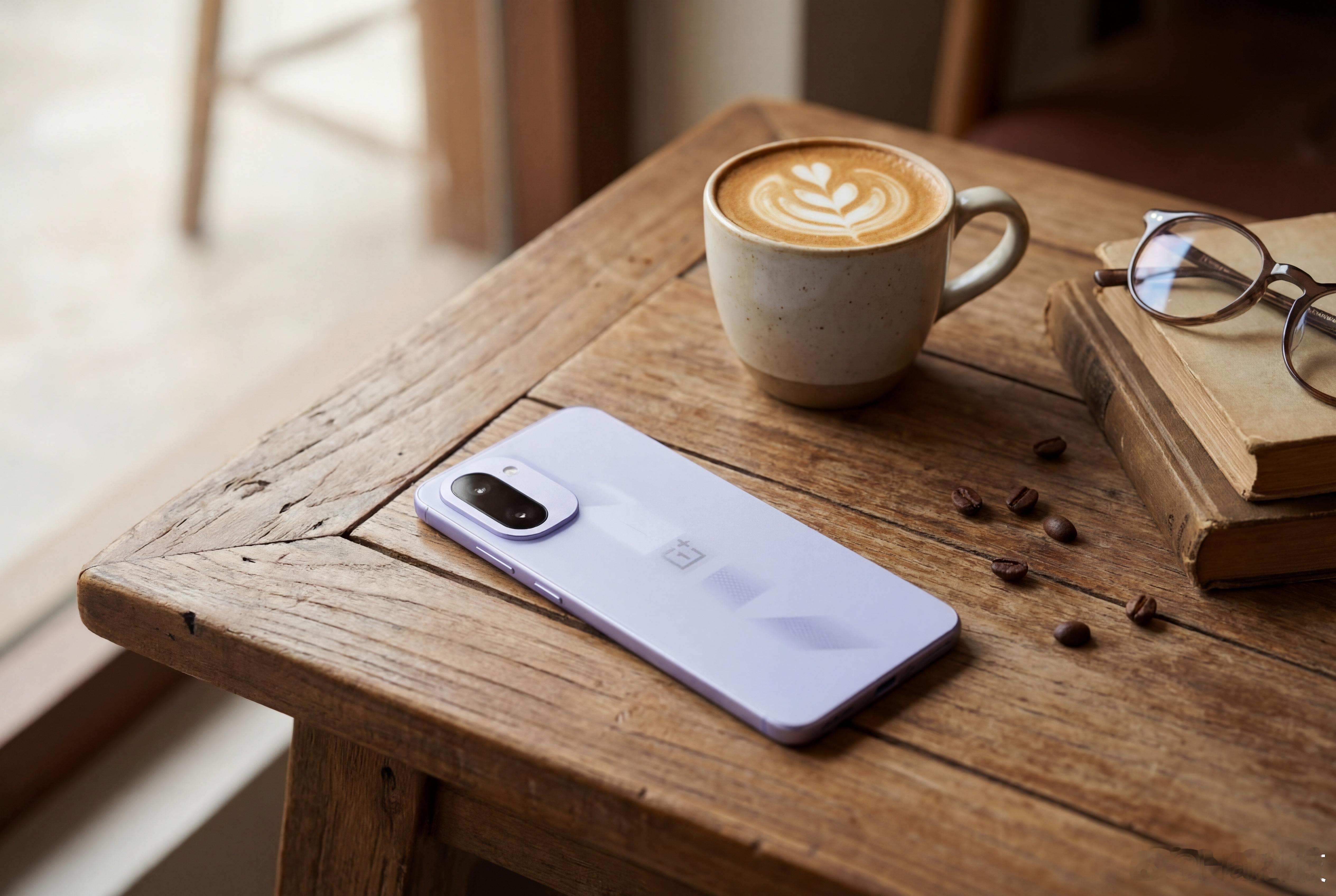 一加Ace6T今天发布，老环节，猜起步价格，第一个猜中的送TA红包____一加A